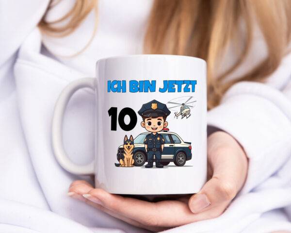 10. Geburtstag | 10 Jahre | Polizei Kind | Polizeiauto - Tasse Weiss - Kaffeetasse / Geschenk / Familie