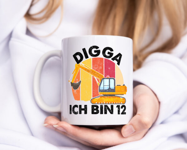 12. Geburtstag | 12 Jahre | Bagger | Digga - Tasse Weiss - Kaffeetasse / Geschenk / Familie