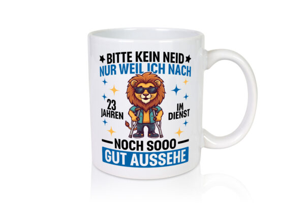 23 Jahre im Dienst | Arbeitsjubiläum | Arbeit - Tasse Weiss - Kaffeetasse / Geschenk / Familie