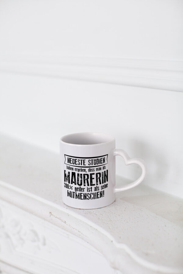 Neuste Studien: Maurerin - Herzhenkel Tasse - Kaffeetasse / Geschenk / Familie