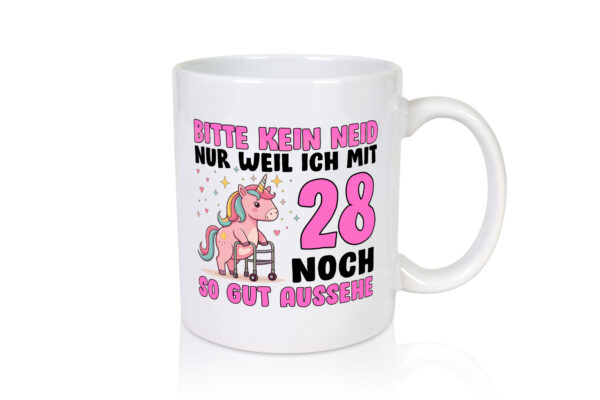 28. Geburtstag | 28 Jahre | Mit 28 noch so gut aussehen - Tasse Weiss - Kaffeetasse / Geschenk / Familie