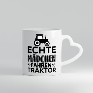 Mädchen fahren Traktor | Trekker Tasse | Landwirtin - Herzhenkel Tasse - Kaffeetasse / Geschenk / Familie