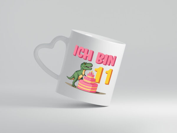 11 Geburtstag | 11 Jahre | Dinosaurier mit Kuchen - Herzhenkel Tasse - Kaffeetasse / Geschenk / Familie