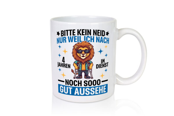 4 Jahre im Dienst | Arbeitsjubiläum | Arbeit - Tasse Weiss - Kaffeetasse / Geschenk / Familie