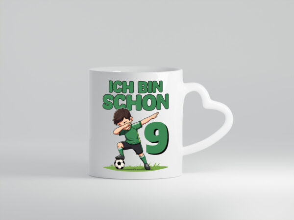 9. Geburtstag | 9 Jahre | Fußballer - Herzhenkel Tasse - Kaffeetasse / Geschenk / Familie