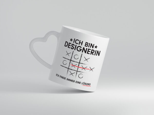 Lösung Finden: Designerin | Mode - Herzhenkel Tasse - Kaffeetasse / Geschenk / Familie