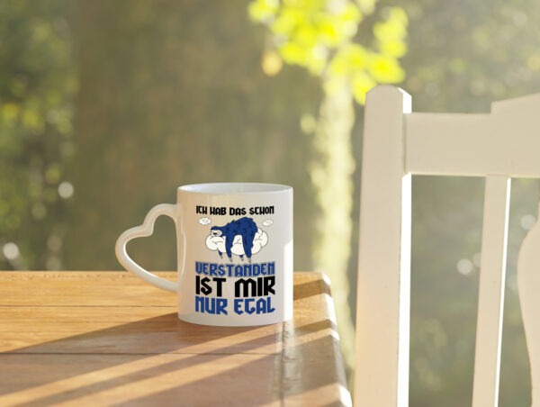 Ist mir nur egal - Herzhenkel Tasse - Kaffeetasse / Geschenk / Familie