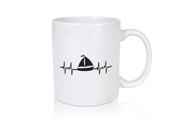 Segelboot Herzschlag | Motiv Segler | segeln | Boot - Tasse Weiss - Kaffeetasse / Geschenk / Familie