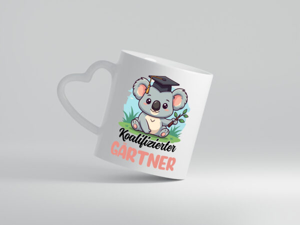 Koalifizierter Gärtner | Gartenbau - Herzhenkel Tasse - Kaffeetasse / Geschenk / Familie