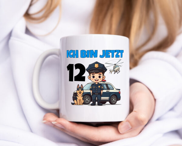 12. Geburtstag | 12 Jahre | Polizei Kind | Polizeiauto - Tasse Weiss - Kaffeetasse / Geschenk / Familie