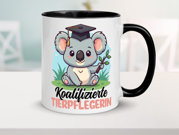 Koalifizierte Tierpflegerin | Pflegeberuf | Tierheim Farbige Tasse - Kaffeetasse / Geschenk / Familie