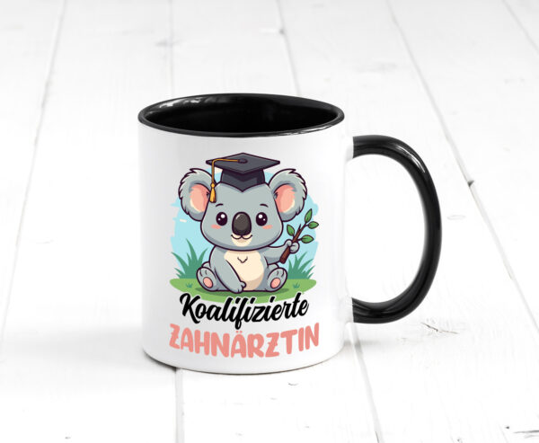 Koalifizierte Zahnärztin | Zahnmedizin Beruf Farbige Tasse - Kaffeetasse / Geschenk / Familie