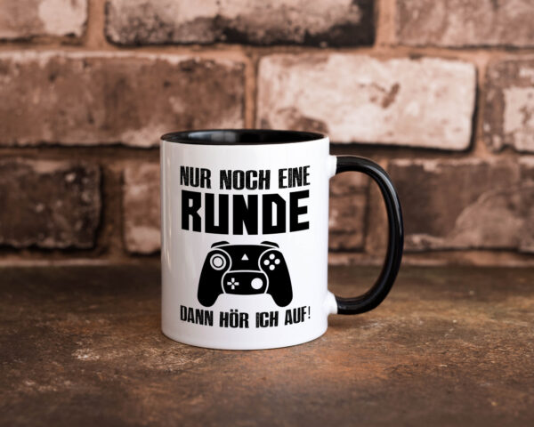 Nur noch eine Runde | Gamer Tasse | Zocken | Controller Farbige Tasse - Kaffeetasse / Geschenk / Familie