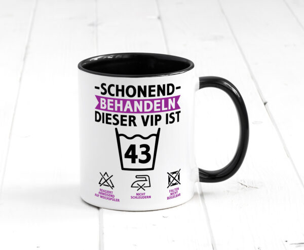 43 Geburtstag | schonend behandeln | 43 Jahre Farbige Tasse - Kaffeetasse / Geschenk / Familie