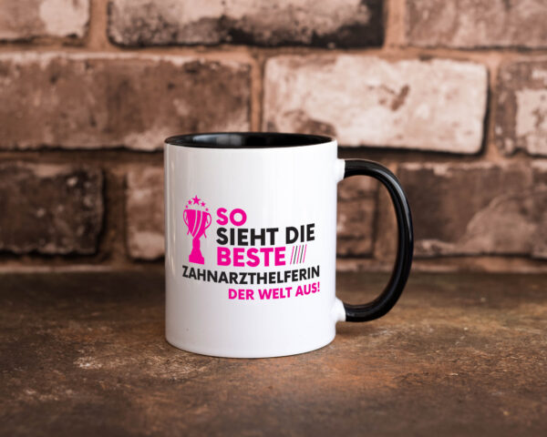 Die Weltbeste Zahnarzthelferin | Zahnmedizin Farbige Tasse - Kaffeetasse / Geschenk / Familie