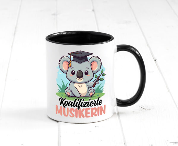 Koalifizierte Musikerin | Musik | Musikantin Farbige Tasse - Kaffeetasse / Geschenk / Familie