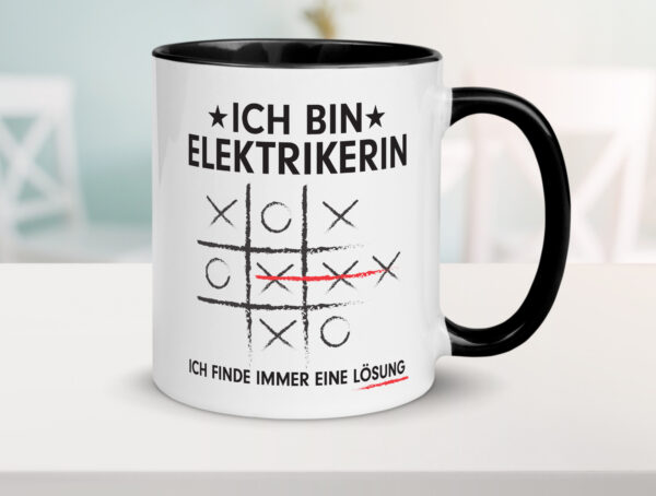 Lösung Finden: Elektrikerin | Elektronikerin Farbige Tasse - Kaffeetasse / Geschenk / Familie