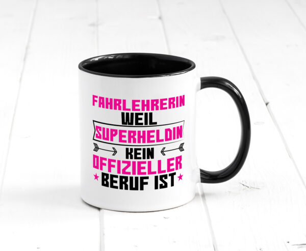 Superheldin Fahrlehrerin | Fahrschule Farbige Tasse - Kaffeetasse / Geschenk / Familie