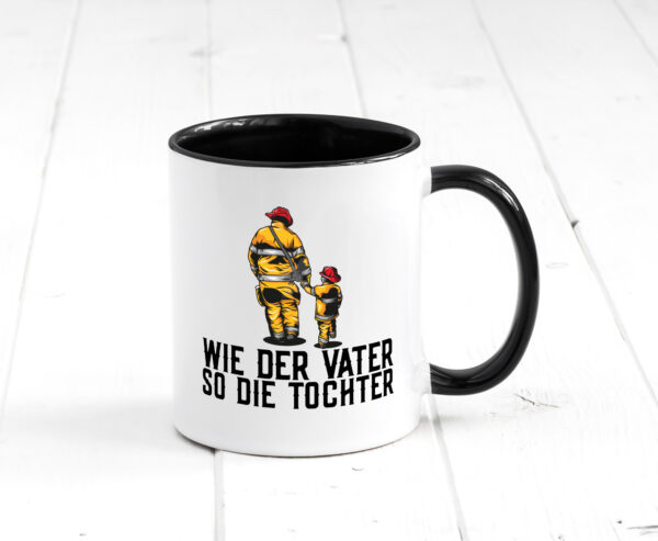 Feuerwehr | Vater | Papa | Tochter | Einsatz | Feuerwehrmann Farbige Tasse - Kaffeetasse / Geschenk / Familie