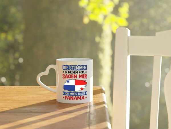 Panama | Urlaub | Stimmen in meinem Kopf | Traumland - Herzhenkel Tasse - Kaffeetasse / Geschenk / Familie