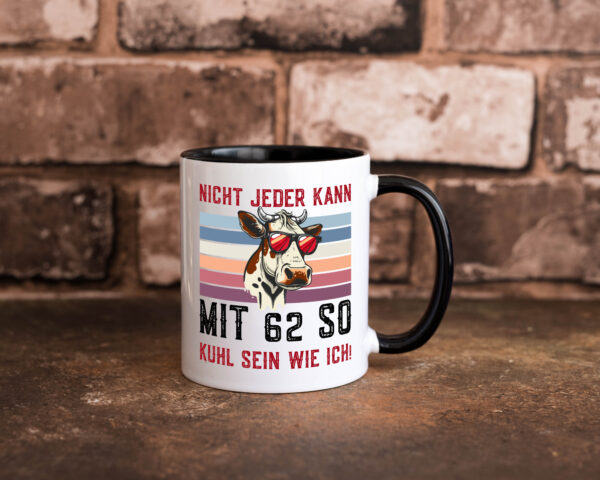 Mit 62 so gut aussehen | 62. Geburtstag | Landwirt | Bauer Farbige Tasse - Kaffeetasse / Geschenk / Familie