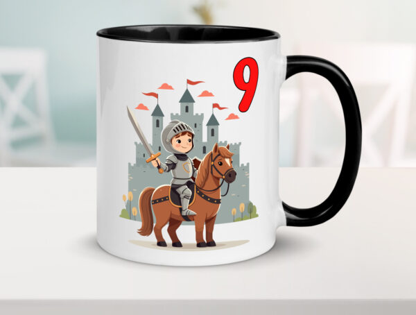 9. Geburtstag | 9 Jahre | Ritter | Junge | Schloss Farbige Tasse - Kaffeetasse / Geschenk / Familie