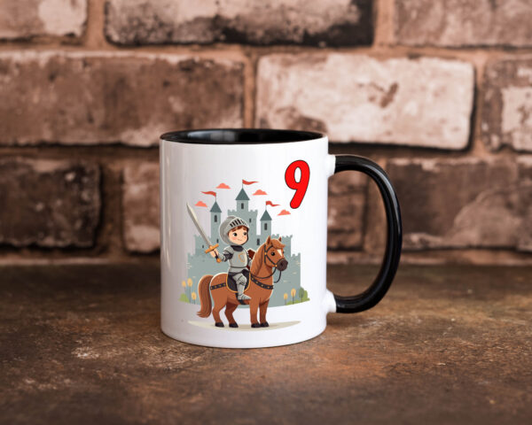 9. Geburtstag | 9 Jahre | Ritter | Junge | Schloss Farbige Tasse - Kaffeetasse / Geschenk / Familie