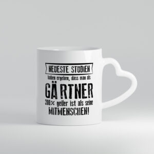 Neuste Studien: Gärtner | Gartenbau - Herzhenkel Tasse - Kaffeetasse / Geschenk / Familie