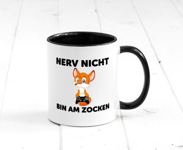 Bin am Zocken | Gaming | Gamer Fuchs | Nerv nicht Farbige Tasse - Kaffeetasse / Geschenk / Familie