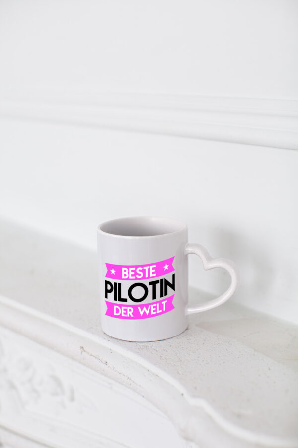 Beste Pilotin | Definition Piloten - Herzhenkel Tasse - Kaffeetasse / Geschenk / Familie