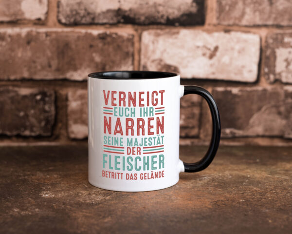 Verneigt euch: Fleischer | Schlachterei Farbige Tasse - Kaffeetasse / Geschenk / Familie