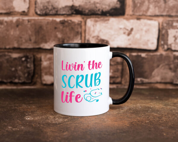 Livin the Scrub life | Stethoskop | Tabletten Farbige Tasse - Kaffeetasse / Geschenk / Familie