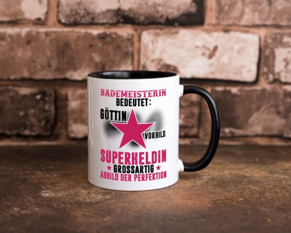 Bedeutung von Bademeisterin | Schwimmmeisterin Farbige Tasse - Kaffeetasse / Geschenk / Familie