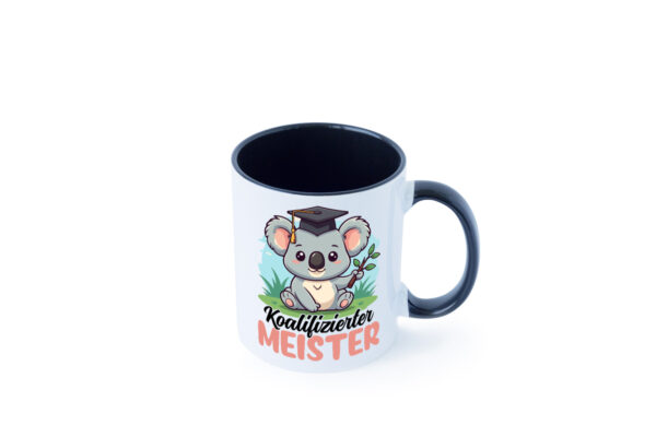 Koalifizierter Meister | Meisterbrief Farbige Tasse - Kaffeetasse / Geschenk / Familie