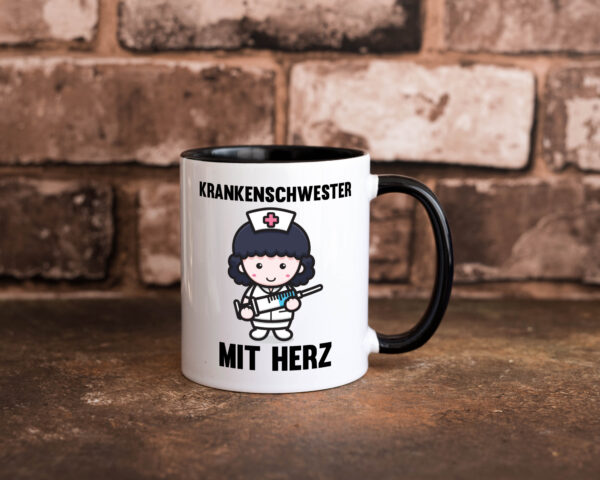 Krankenschwester mit Herz | Nurse | Krankenhaus Farbige Tasse - Kaffeetasse / Geschenk / Familie