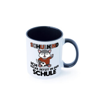 Ich kicke jetzt in der Schule | Fußball | Fußball Kind Farbige Tasse - Kaffeetasse / Geschenk / Familie