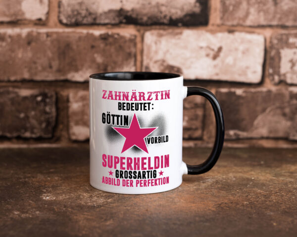 Bedeutung von Zahnärztin | Zahnmedizin Beruf Farbige Tasse - Kaffeetasse / Geschenk / Familie