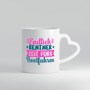 Rentner | Bootfahren | Bootsfahrer | Ruhestand - Herzhenkel Tasse - Kaffeetasse / Geschenk / Familie