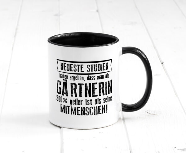 Neuste Studien: Gärtnerin | Gartenbau Farbige Tasse - Kaffeetasse / Geschenk / Familie