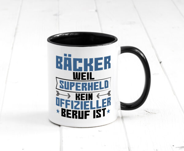 Superheld Bäcker | Bäckerei | Backen | Konditor Farbige Tasse - Kaffeetasse / Geschenk / Familie