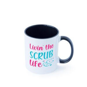 Livin the Scrub life | Stethoskop | Tabletten Farbige Tasse - Kaffeetasse / Geschenk / Familie