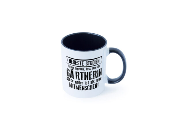 Neuste Studien: Gärtnerin | Gartenbau Farbige Tasse - Kaffeetasse / Geschenk / Familie