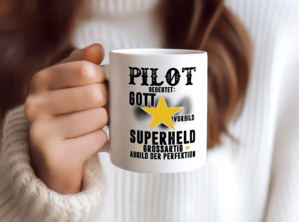 Bedeutung von Pilot | Flugzeug | Piloten - Tasse Weiss - Kaffeetasse / Geschenk / Familie