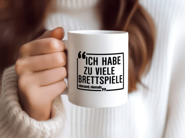 Brettspiele | Spruchtasse | Spieleabend | Freundschaft - Tasse Weiss - Kaffeetasse / Geschenk / Familie