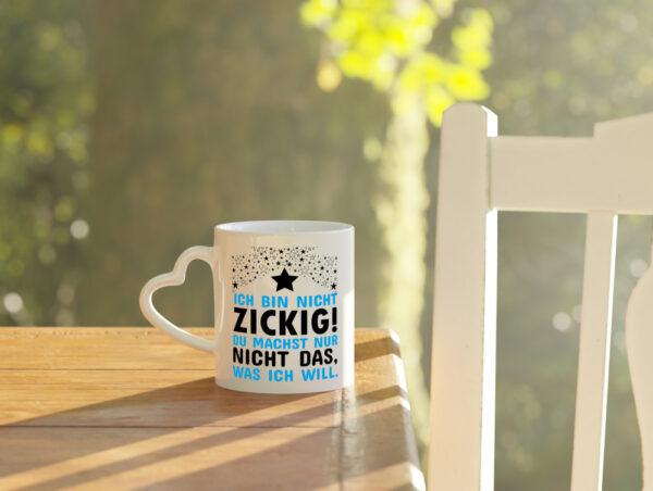 Ich bin keine Zicke - Herzhenkel Tasse - Kaffeetasse / Geschenk / Familie