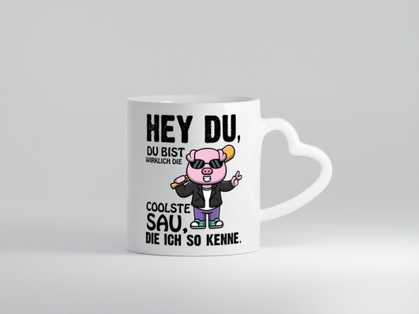 Du bist eine Coole sau - Herzhenkel Tasse - Kaffeetasse / Geschenk / Familie