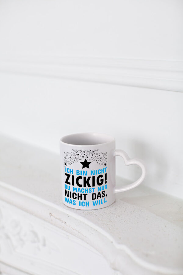 Ich bin keine Zicke - Herzhenkel Tasse - Kaffeetasse / Geschenk / Familie